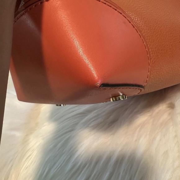 MICHAEL KORS Medium Tote Bag Purse Orange Crush Display Bag Missing Strap - Picture 4 of 9